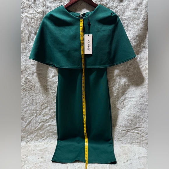 Club L London Green Cape Dress - Picture 9 of 16
